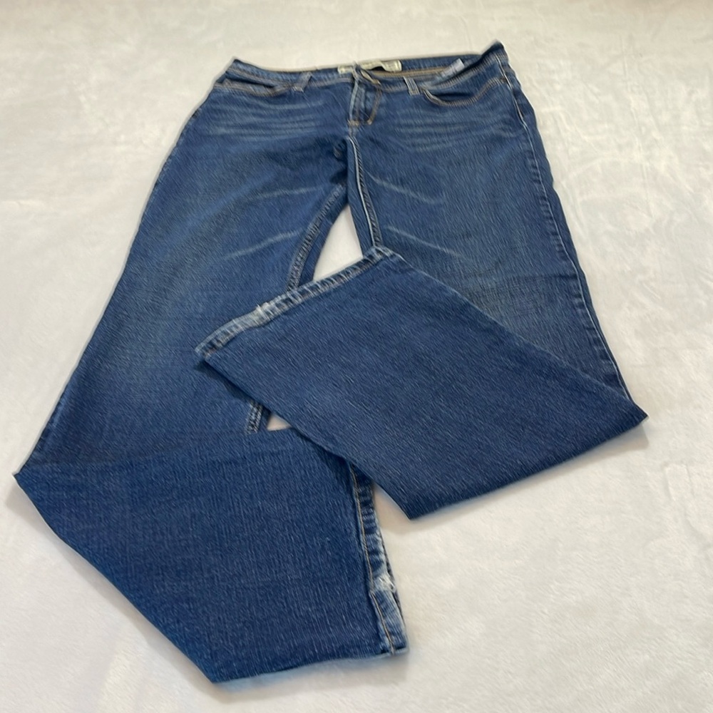 EXPRESS WOMENS JEANS SIZE 5/6 R